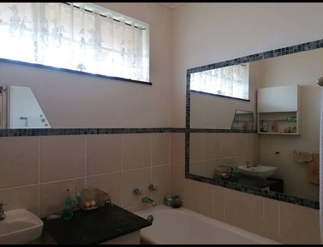3 BEDROOM FREEHOLD SOLD IN STILFONTEIN EXT 1